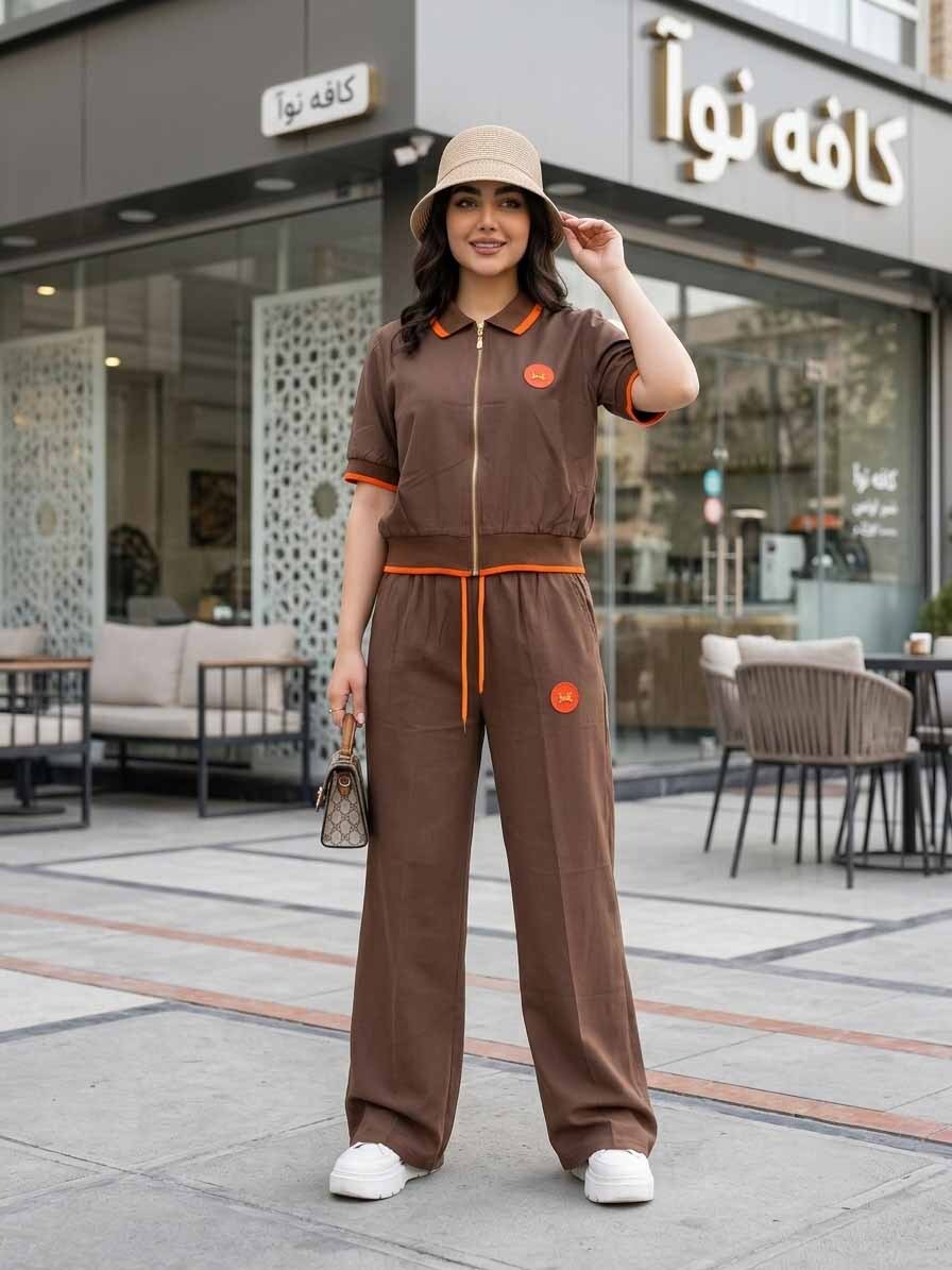 نمای نزدیک بافت پارچه ست سویشرت شلوار رویال